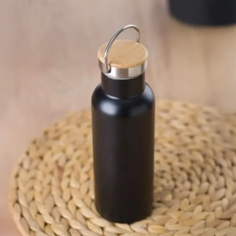 09 Insulated steel bottle -Bamboo lid 4