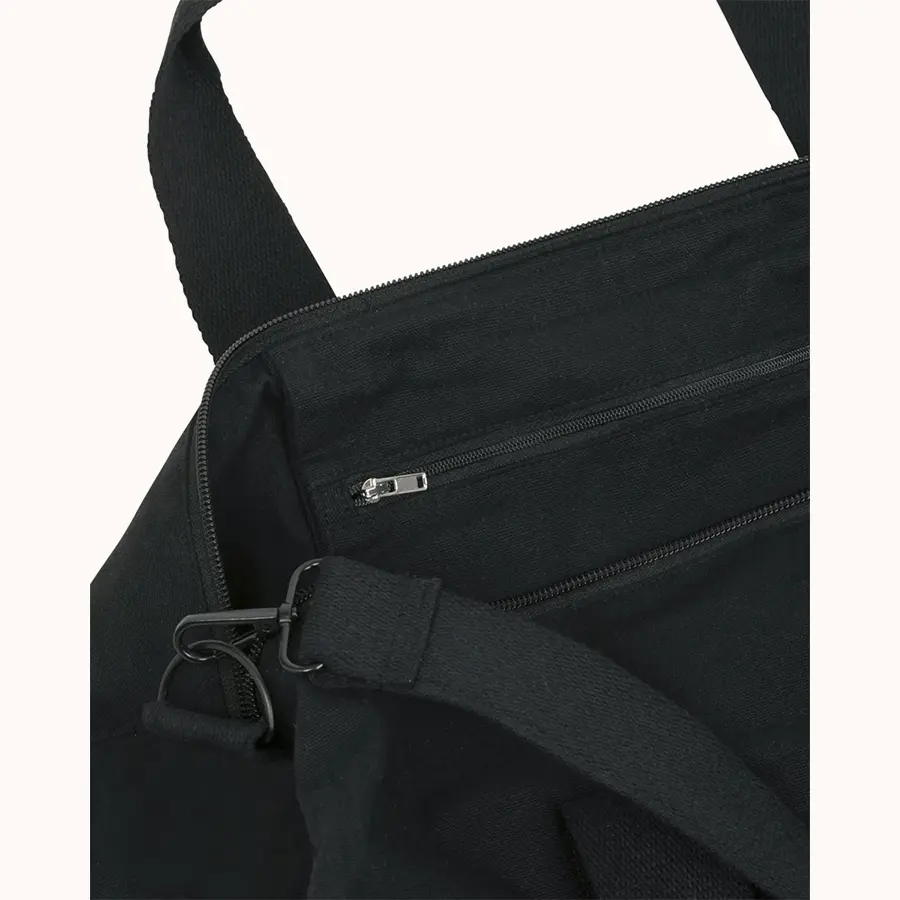 Duffle_Bag_04